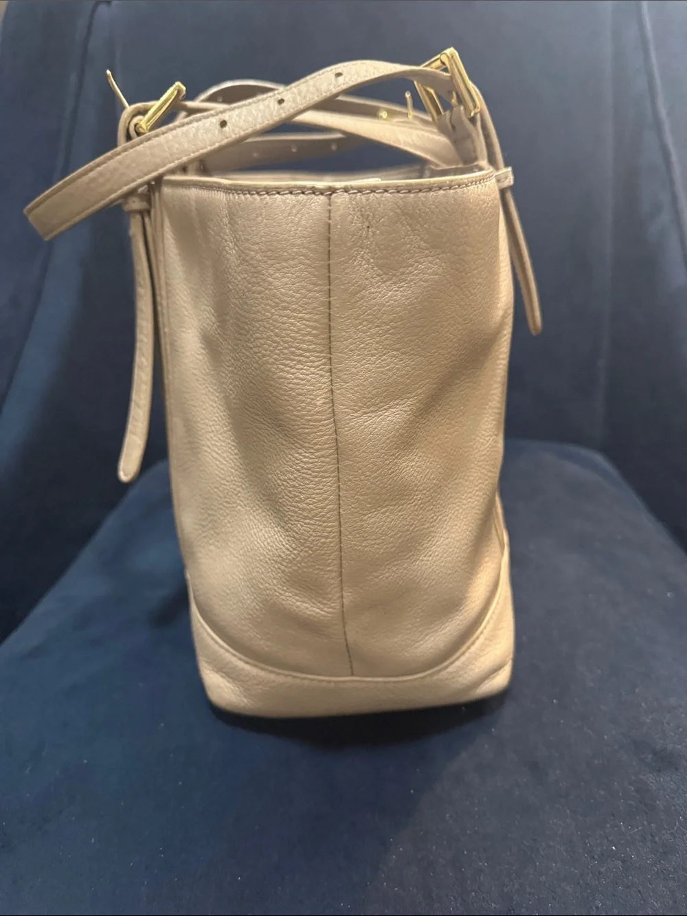 Tory Burch Landon Pebbled Leather Tote Bag in Taupe